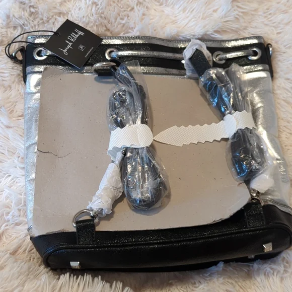 Joseph Ribkoff Purse - Picture 2 of 5